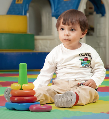 ¿A qué edad debo comenzar a estimular a mi bebé?